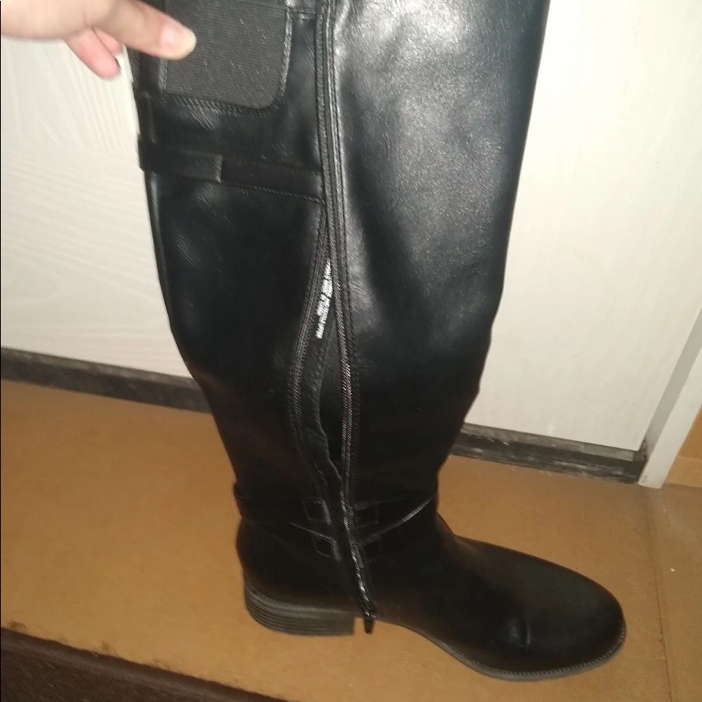 Black Riding Boots - Picture 2 of 2